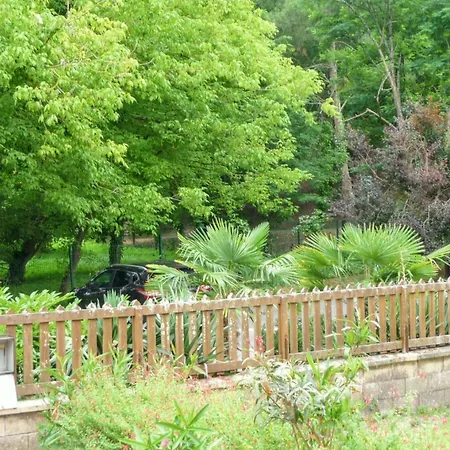 Charmante Maison Avec Jardin A Arcachon, Parfaite Pour 6 Personnes Будинок відпочинку Аркашон