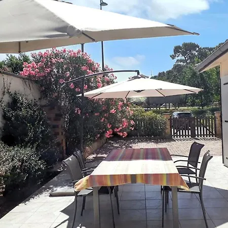 Charmante Maison Avec Jardin A Arcachon, Parfaite Pour 6 Personnes Vakantiehuis *