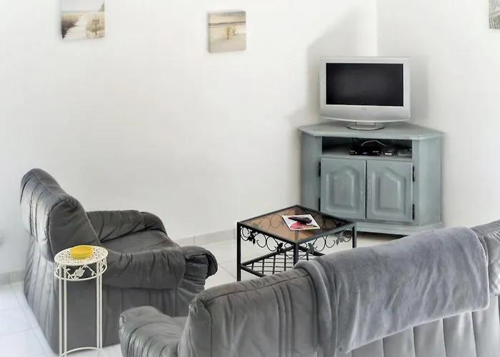 Charmante Maison Avec Jardin A Arcachon, Parfaite Pour 6 Personnes Holiday home *